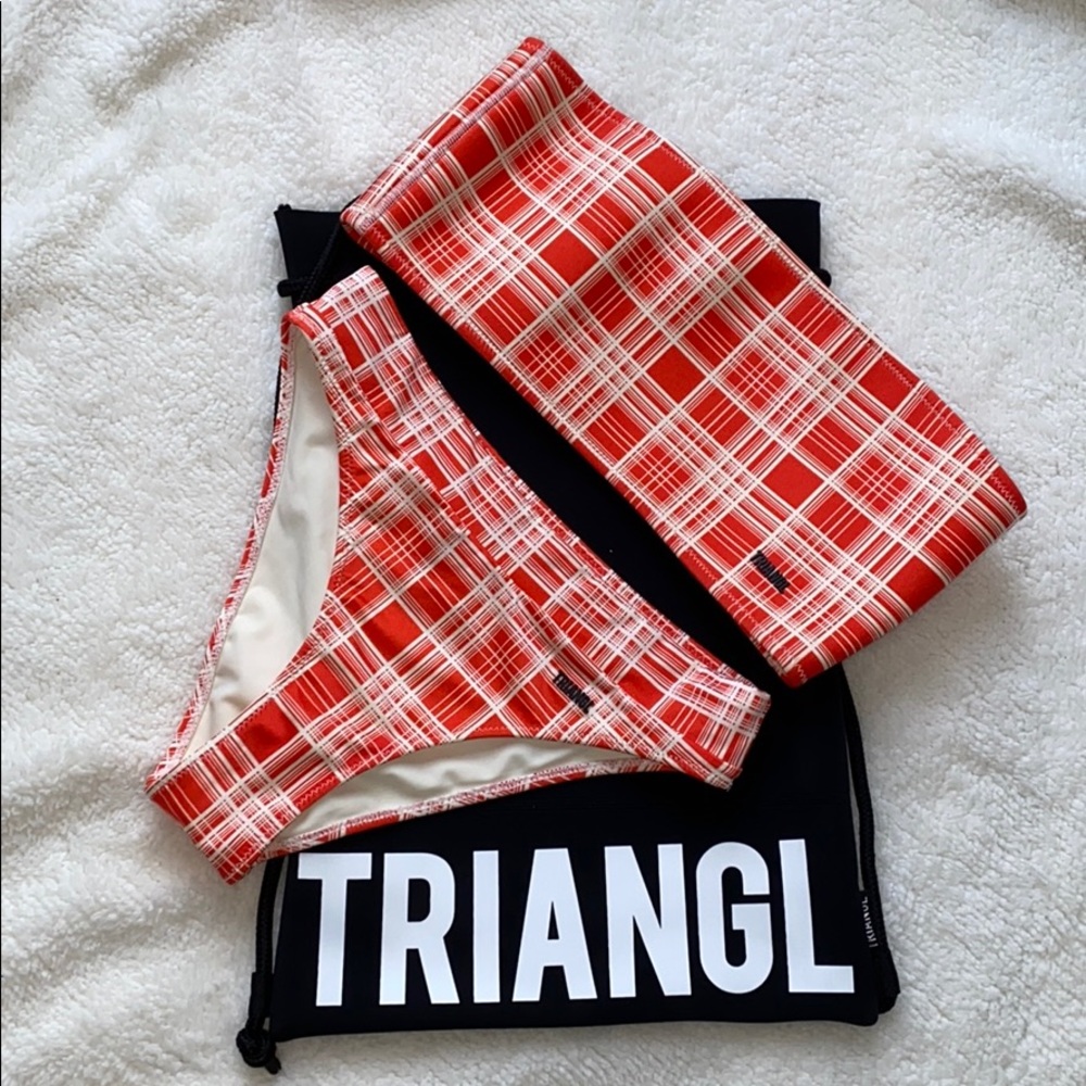 Triangl Roca (Top Strapless S++/Bottom S-S…